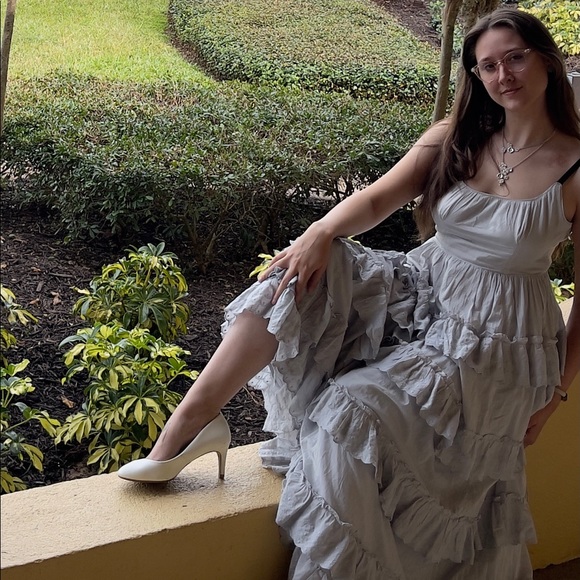 Meet your Posher, Savvy - Picture 3 of 7